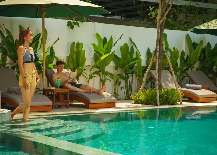 Hotel Phka Chan 4*