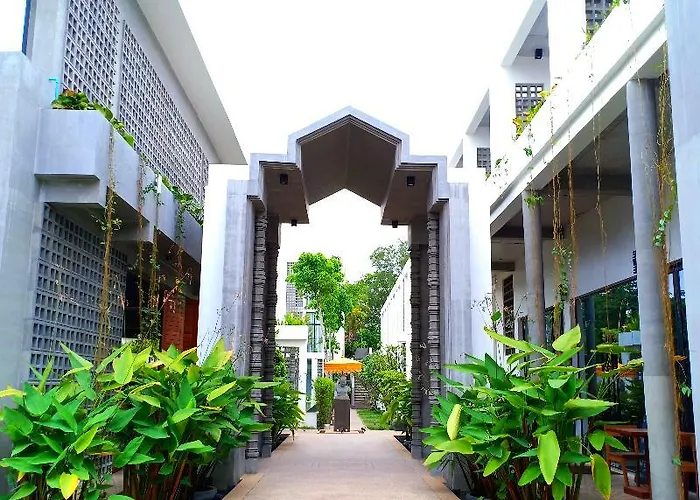 Phka Chan Hotel 4*